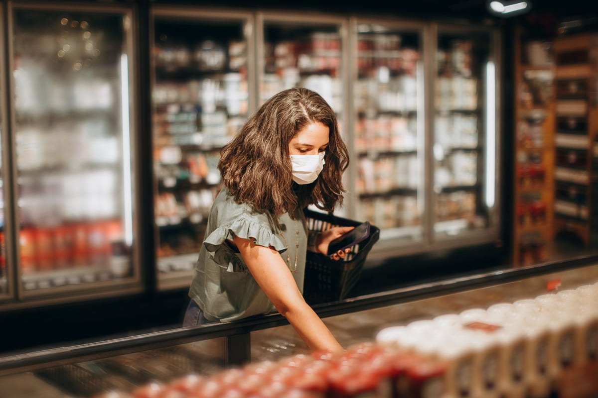 ถั่วลิสงขึ้นรา: คัดทิ้งกินต่อได้จริงหรือแค่มโนไปเอง?