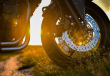 ยางรั่วแบบยางใน vs Tubeless: ถอดรหัสความเสี่ยงที่แท้จริงบนท้องถนน ยางรั่วแบบยางใน vs Tubeless: ถอดรหัสความเสี่ยงที่แท้จริงบนท้องถนน
